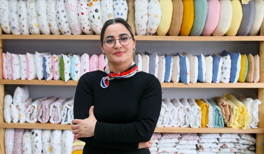 Uşak'ın Banaz ilçesinden Çağlar Aras dikiş makinesiyle başlayıp atölye kurdu!