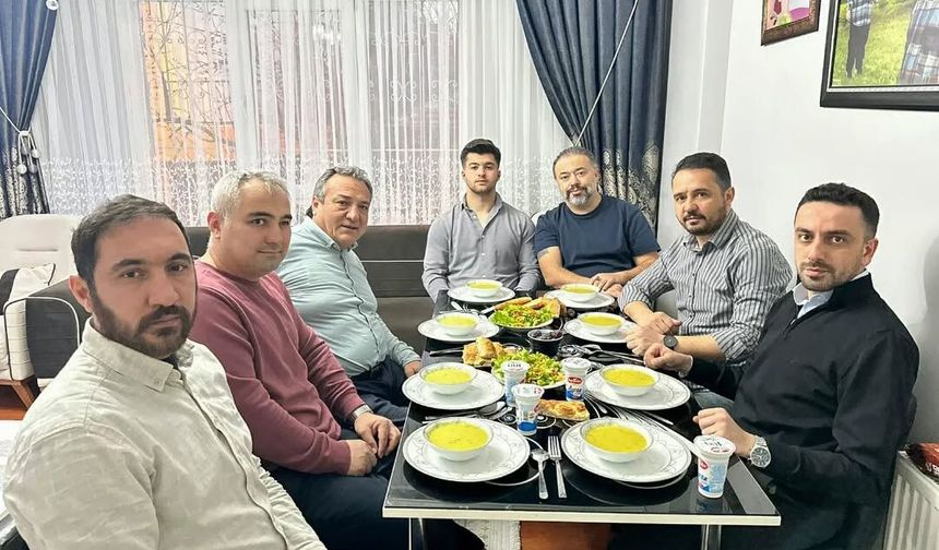 Himmet Yaşar iftarda gazi ailesiyle buluştu
