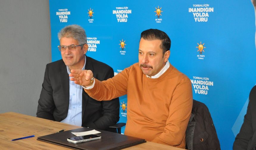 İzmir Milletvekili Kaya: Uşak Belediye Başkanı'nın arkadaşını Bornova Belediyesi'nde bankamatik memuru yaptılar