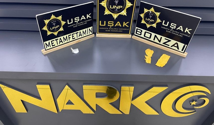 Uşak Polisi tehlikeli kristal ve A4 bonzai yakaldı