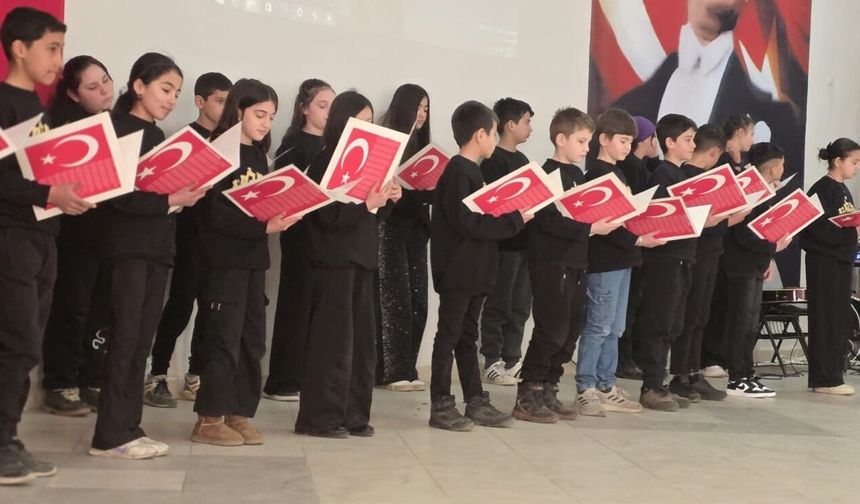 Uşak Sivaslı’da coşku ve duygu dolu anma programı