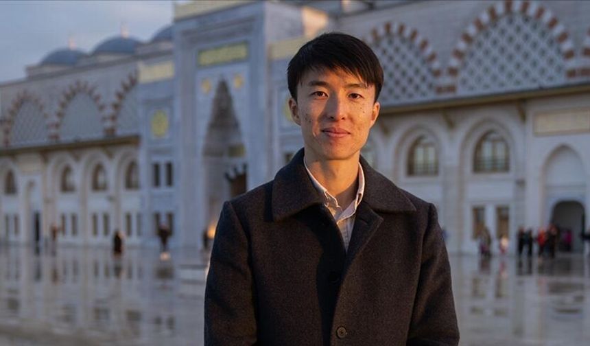 Müslüman olan Japon Kenahara'nın eşi de Uşak'ta İslamiyet'i seçti