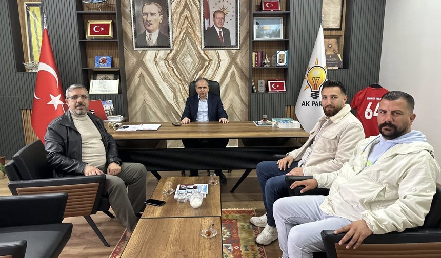 Uşak Milletvekili Güneş, vatandaşla bire bir görüşmeler yaptı