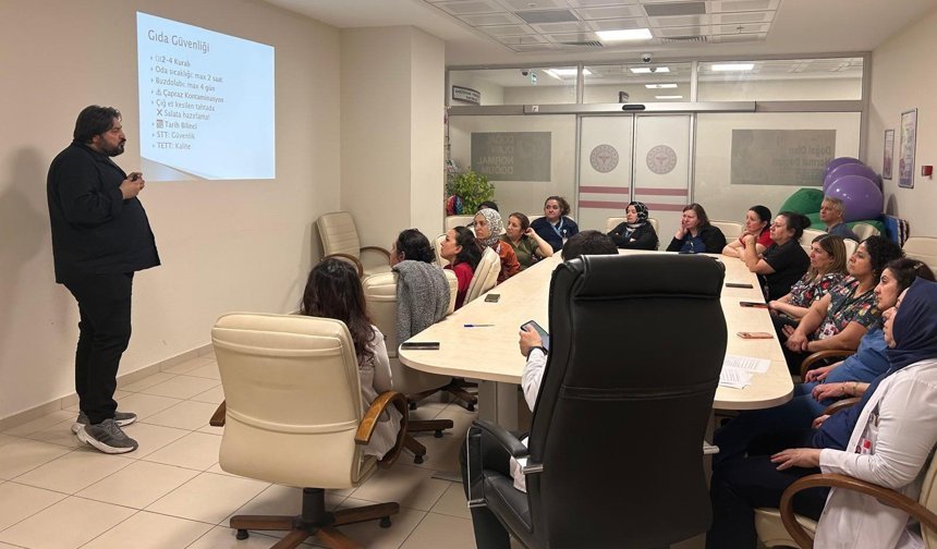 Türkiye’de ilk kez olma özelliği taşıyan o eğitim Uşak Eğitim ve Araştırma Hastanesi’nde verildi