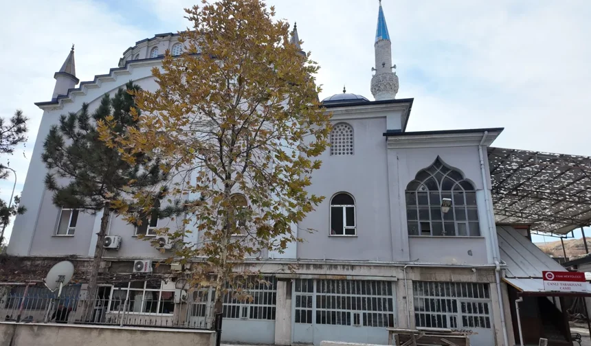 Allah Katında Yegane Din İSLAM’dır!