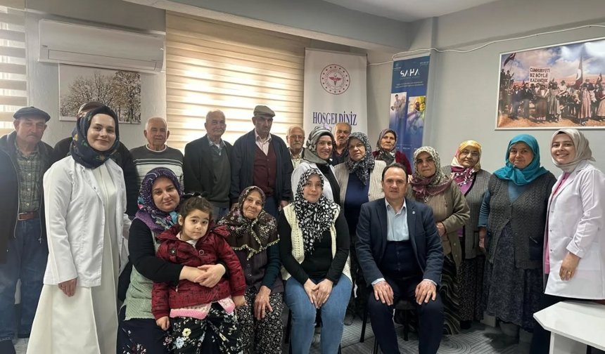 Uşak İl Sağlık Müdürlüğü(SAHA) Yetkilileri, Güre’de sağlıklı yaşam eğitimi düzenledi