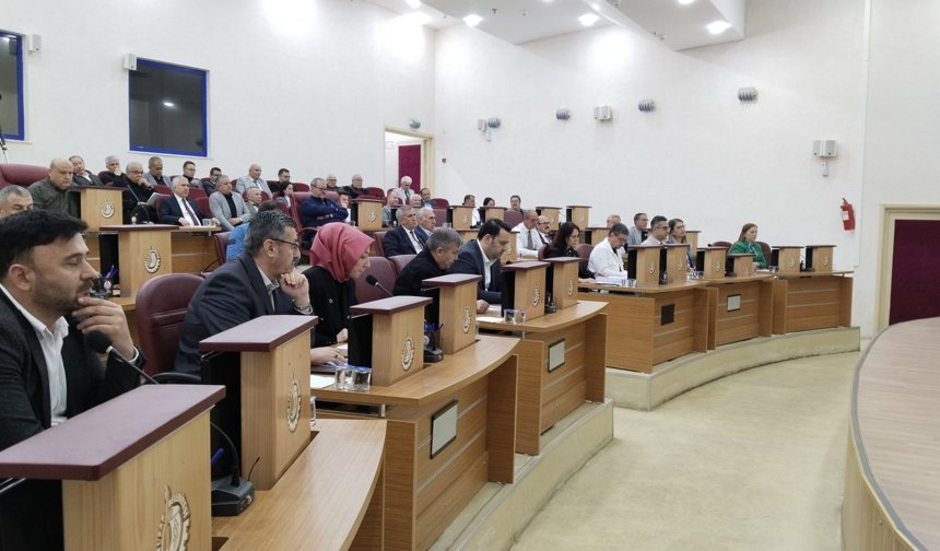 Uşak Belediye Meclisi'ndeki yedek üyeler henüz görev almayacak!