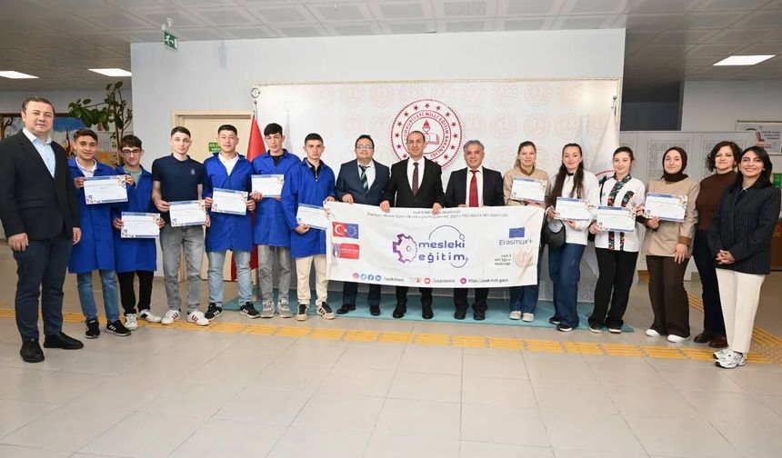 Uşak’ın okullarından eğitim ziyaretlerine giden öğrenciler deneyimlerini anlattı