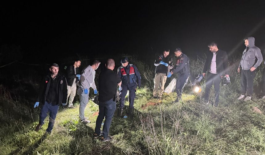 Uşak Kemalöz Mahallesi'ndeki tarlada boğazı kesilmiş erkek cesedi bulundu