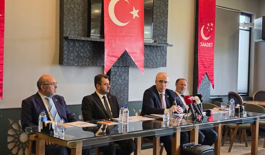 Uşak arada kalmış ve planlama eksikliği olan ve hak ettiği yere ulaşamayan bir il!