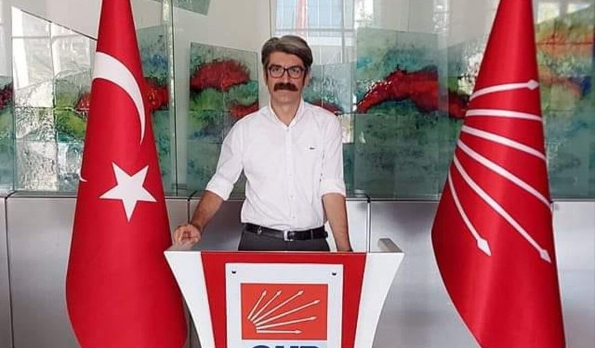 CHP'nin Uşak eski İl Başkanı İsmail Demirel, 25 yıllık partisinden istifa etti! Yerelde ve genelde çürümeye vurgu yaptı!