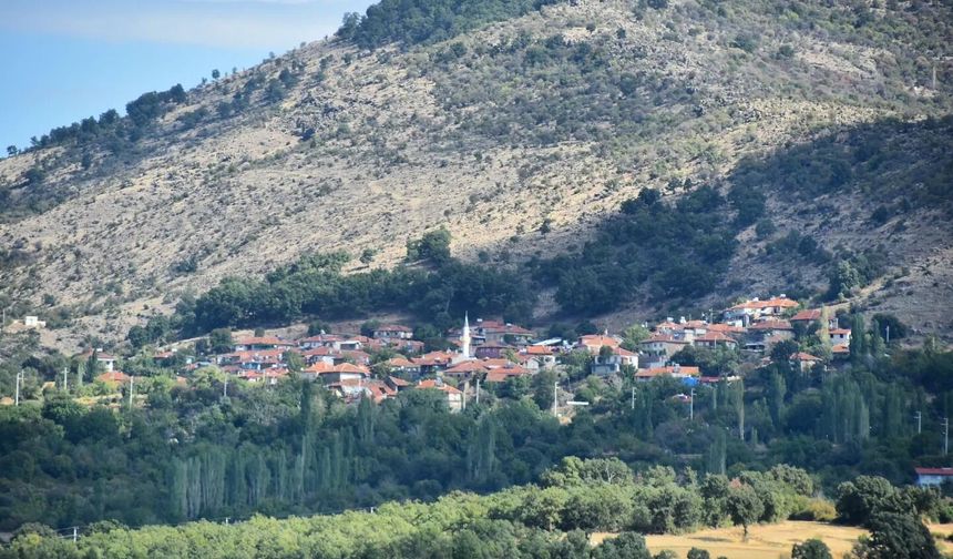 Bağbaşı köyüne kurulacak GES'le oluşacak susuzluk, tüm Uşak'ı etkileyecek