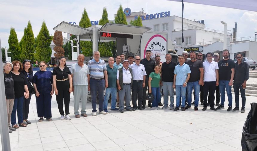 Selendi halkı, merhum Ferdi Zeyrek'i dualarla andı