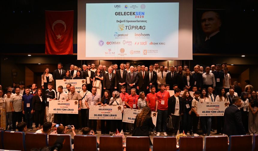 Teknolojik ve Sosyal İnovasyon’da derece alan Uşak liselerine ödülleri verildi