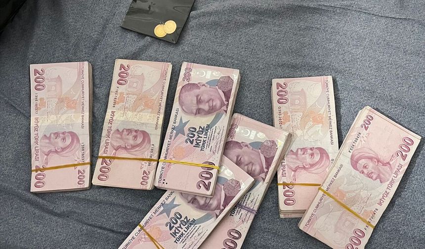 Uşak, Kütahya ve Denizli'de de FETÖ kapsamında gözaltına alınan 41 kişi tutuklandı