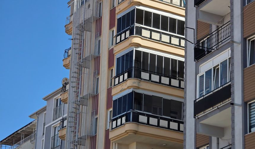 Uşak’ta binlerce ev sahibine Yargıtay şoku! Cam balkonlar ‘kaçak yapı’ sayılacak