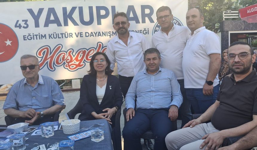Uşak Kütahyalılar Derneği’nin Aşure ikramı Tiritoğlu Parkı’nda yapıldı
