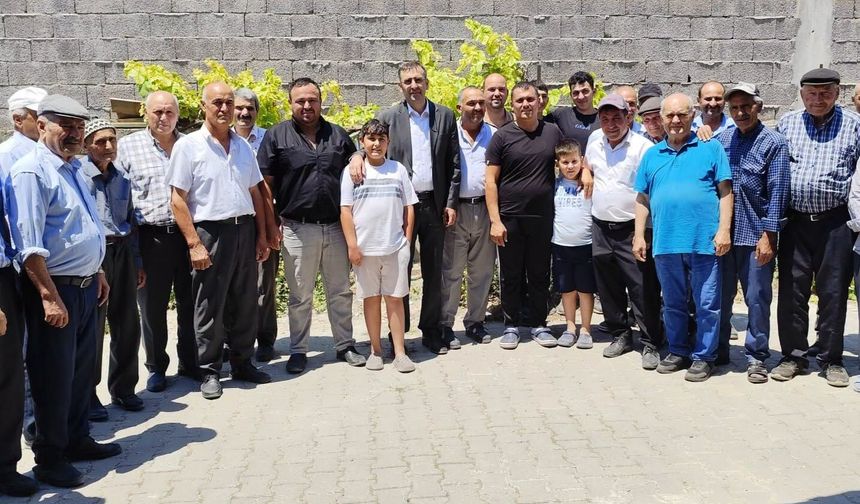 Uşak İl Tarım ve Orman Müdürlüğü, köyleri gezip üreticileri dinlemeye devam ediyor