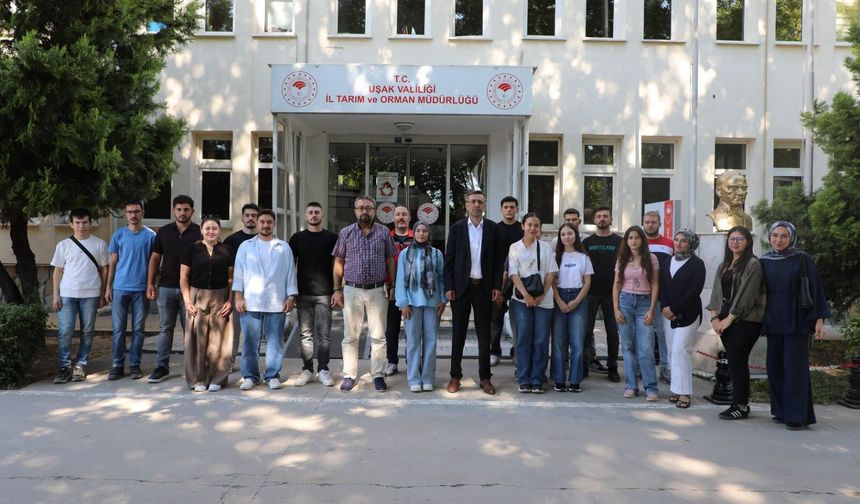 Uşak İl Tarım ve Orman Müdürlüğü’nde stajyerlik yapan öğrenciler ağırlandı