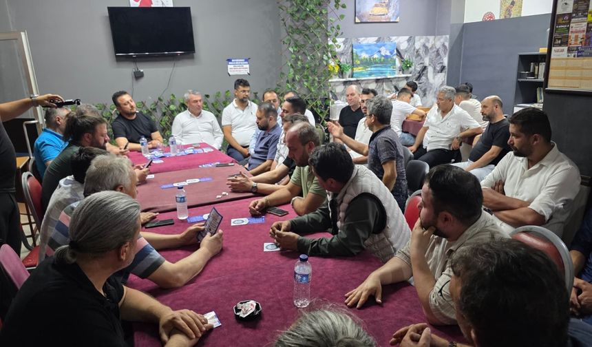 Anahtar Parti Uşak ve Kütahya İl Başkanları; Uşak’ta vatandaş ile bir araya geldi
