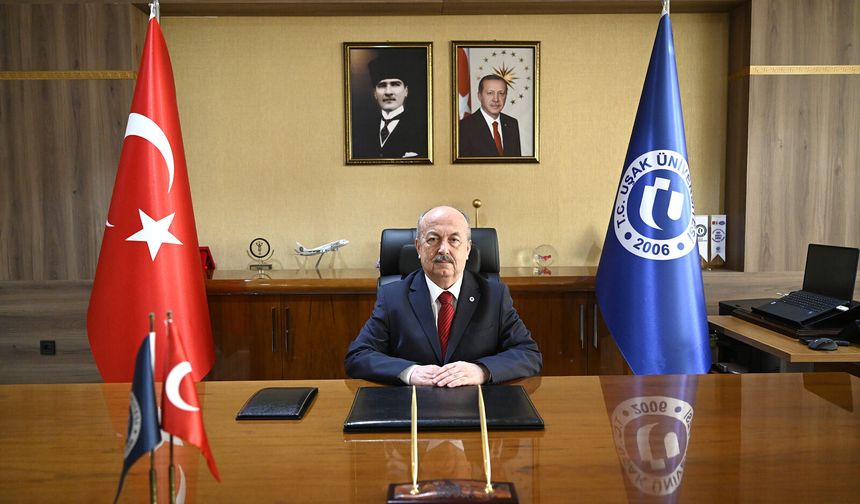 Rektör Demir: Uşak Üniversitesi'nde ülkesine bağlı nesiller yetiştiriyoruz