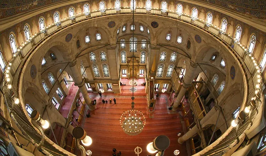 Uşak Millet Bahçesi'ne 2 bin 500 kişilik Selatin Camii inşa edilecek