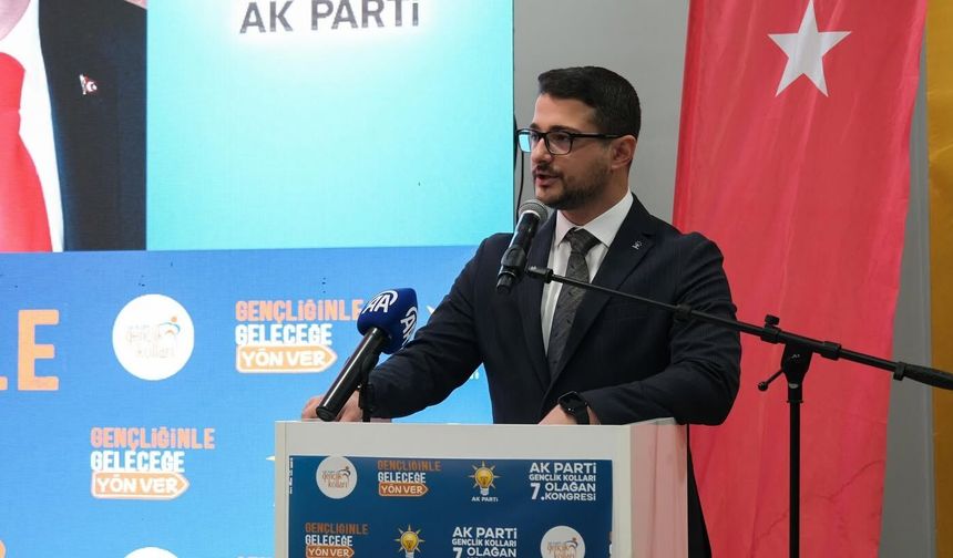 AK Parti Uşak İl Gençlik Kolları Başkanı Özkan, görevden affını istedi