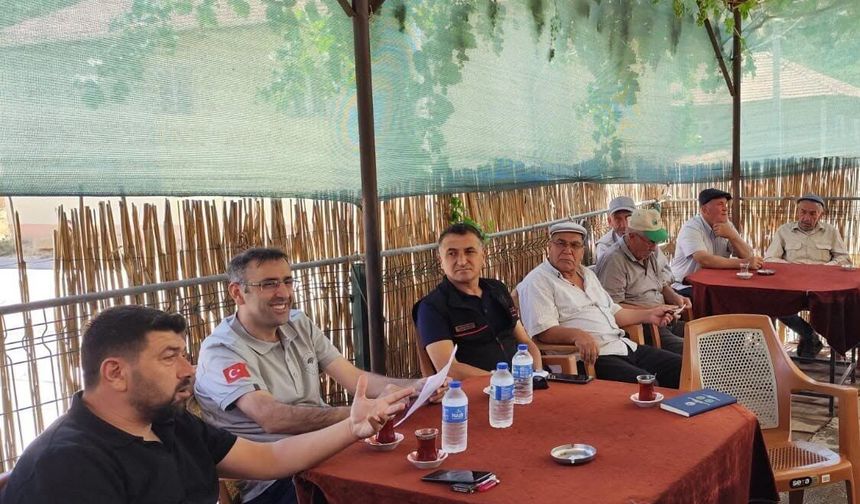 Uşak'ın köylerinde, İl Tarım ve Orman Müdürlüğü'nün 'Cuma Buluşmaları' devam etti