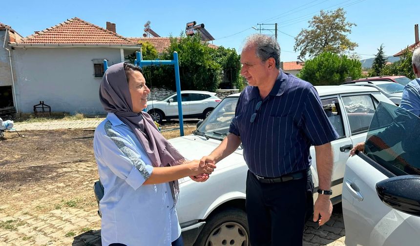 AK Parti Uşak Milletvekili Güneş, İGM Üyesi Şefika Tosun'un ağabeyi için düzenlenen mevlit programına katıldı