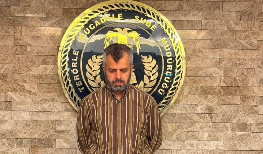Uşaklı polis memuru Mehmet Çetin'in şehit olduğu suikast girişiminde yer alan FETÖ firarisi Adliye sevk edildi