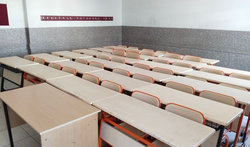 Uşak'ta LGS'ye giren 3 bin 849 öğrenci için yerleşme sonuçları belli oldu