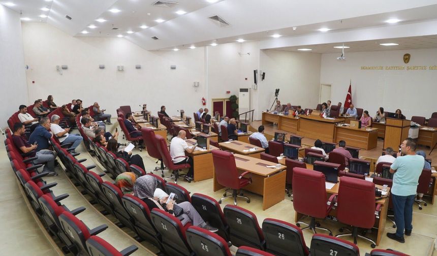 3 yıl 1 ay hapis cezası alan Uşak Belediye Meclis üyesiyle ilgili karar bekleniyor!