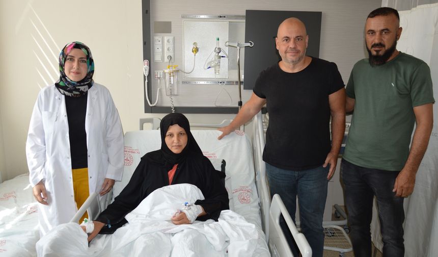 5'inci gebeliği olan ve 4 kez sezaryen geçiren hasta, Uşak'taki operasyonla sağlığına kavuştu