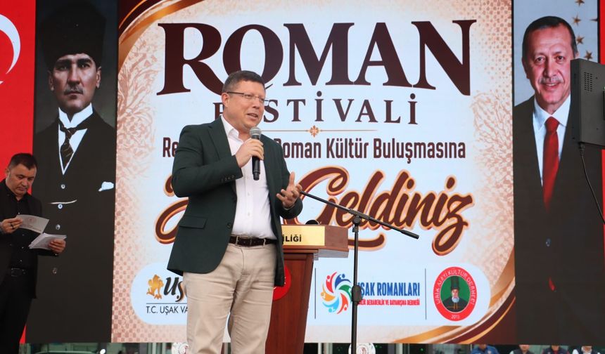 Uşak Milletvekilleri, Roman vatandaşlar için yapılan festival nedeniyle birlik ve beraberlik mesajları verdi