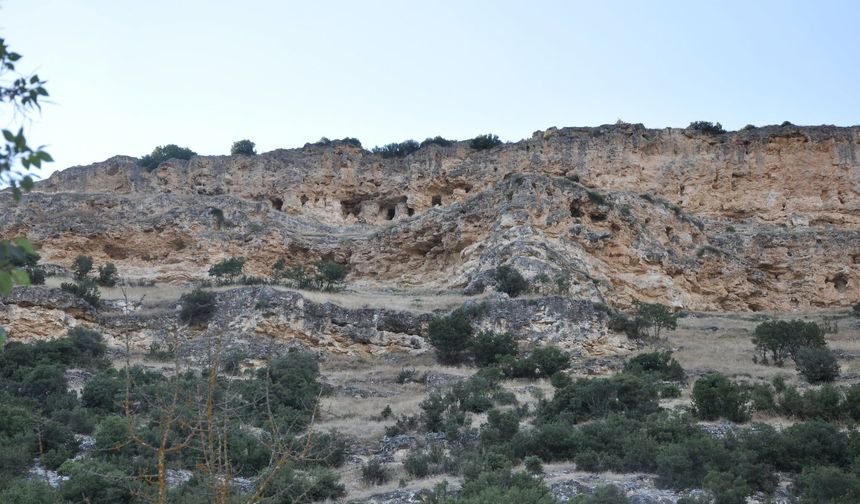 Uşak Ulubey Kanyonları'nın derinliklerinden görüntüler