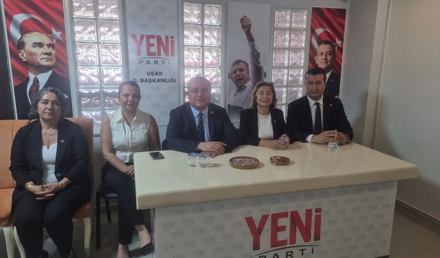 Yeni Parti'nin Burdur ve Aydın Milletvekilleri, Uşak'ta esnaf ve vatandaş ziyaretinde bulundu