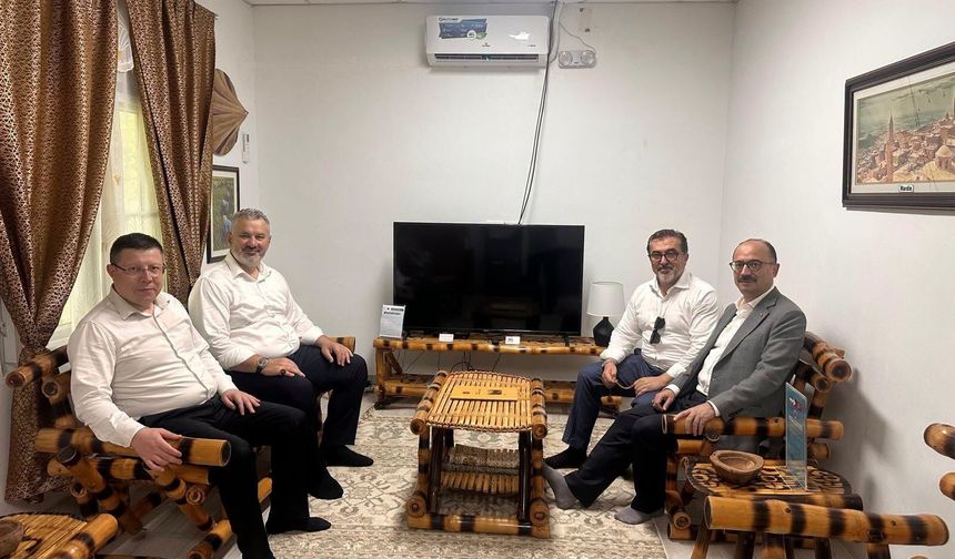 Filipinler'i ziyaret eden Uşak Milletvekili Tuğrul, Bangsamoro'daki seçimleri yakından takip etti