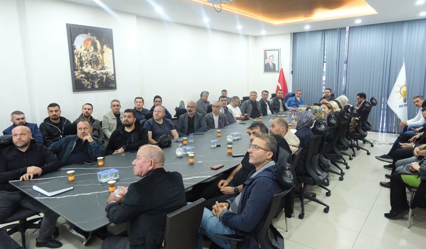 Uşak'ta yapılacak olan Türkiye Yüzyılı buluşması için önemli bir toplantı yapıldı