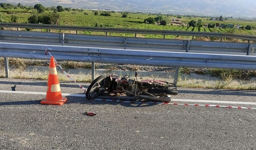 Alaşehir'deki kazada güvenlik görevlisi Yusuf Bilgiç hayatını kaybetti