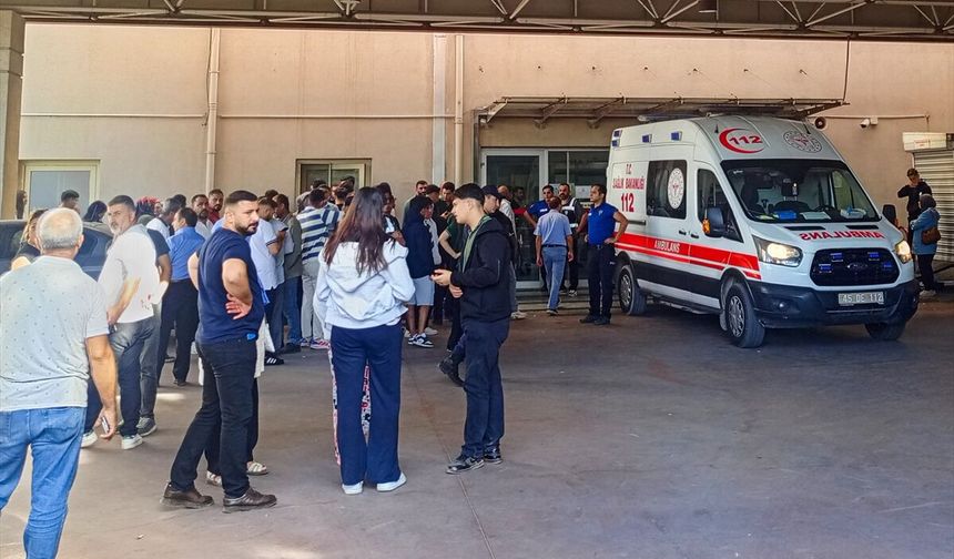 Turgutlu'da okul çevresinde silahla ateş açıldı