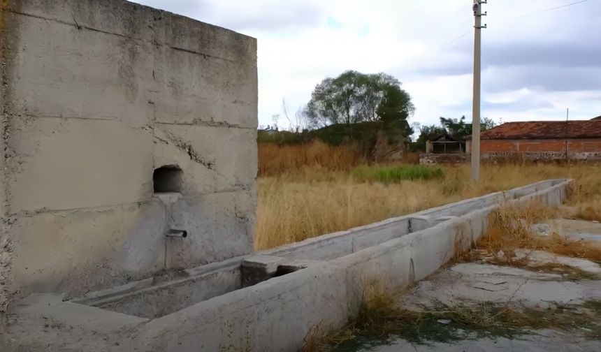 Uşak İkisaray köyü sakinleri, Koca Çeşme'nin önüne yapılacak trafoyu istemiyor