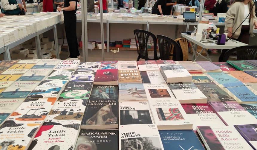 Uşak 2'inci Kitap Fuarı dün başladı!