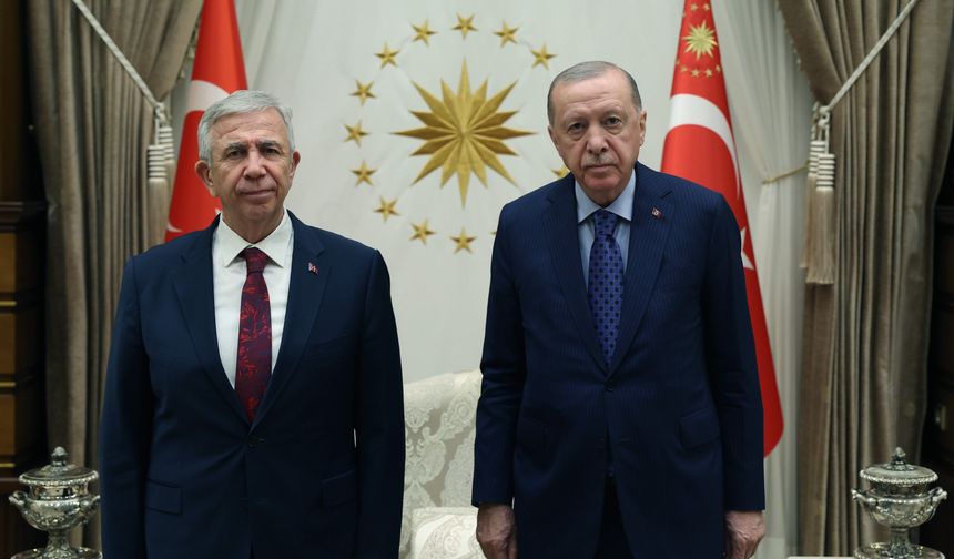 Cemil Tugay'ın transferini önceden duyuran gazeteci Aysever: Mansur Yavaş da AK Parti'ye katılmak için bekliyor!