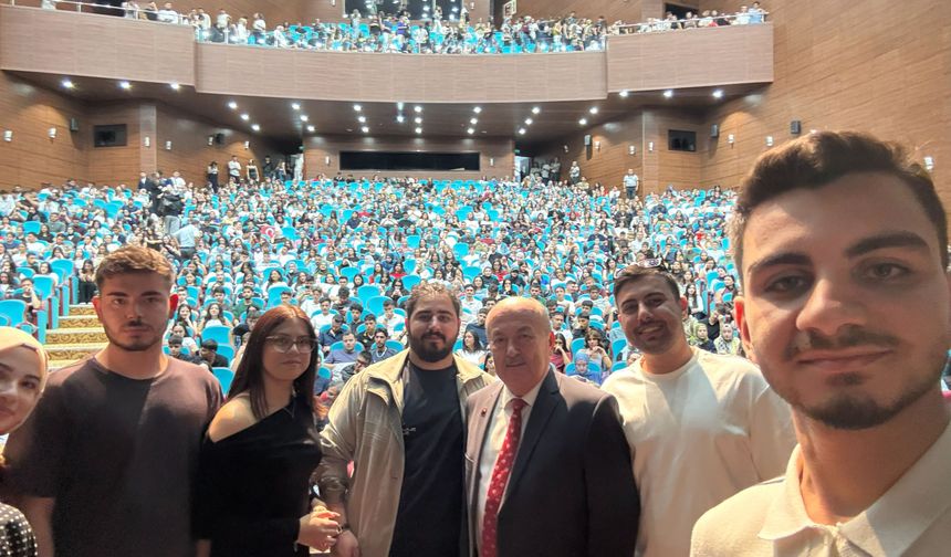 Uşak Üniversitesi'ne bu yıl 3 bin 667 yeni öğrenci dahil oldu