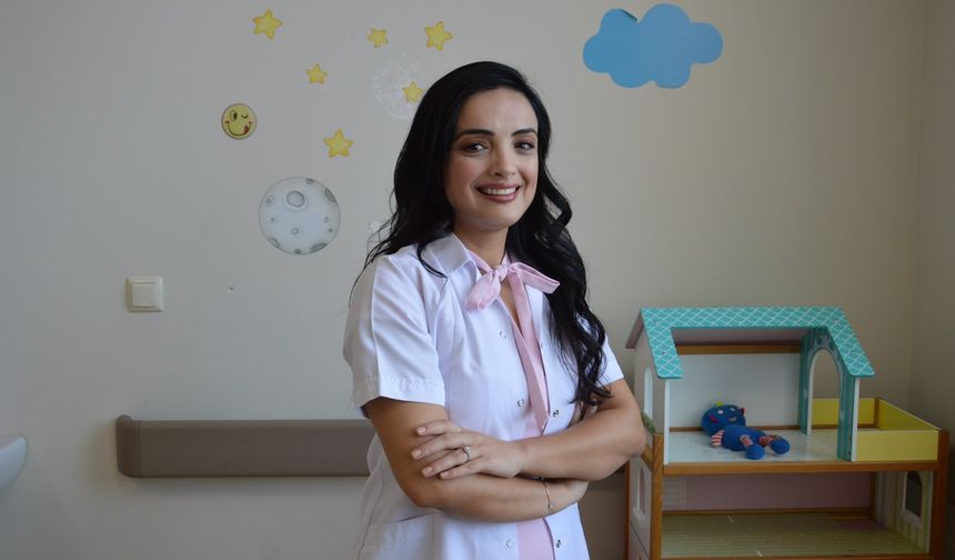 Uşak Eğitim ve Araştırma Hastanesi'nden Uzm. Dr. Savran, tırnak yemeyle nasıl mücadele edileceğine değindi