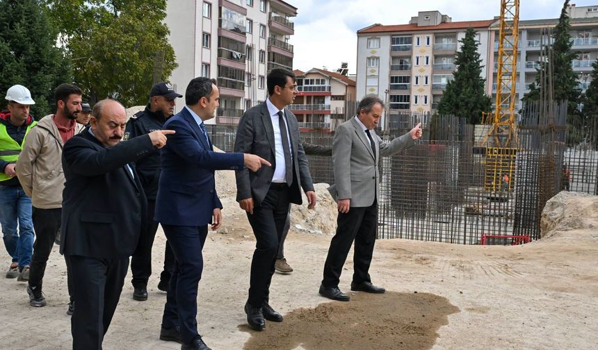 Uşak'ın Banaz ilçesine yeni bir Hükümet Konağı inşa ediliyor