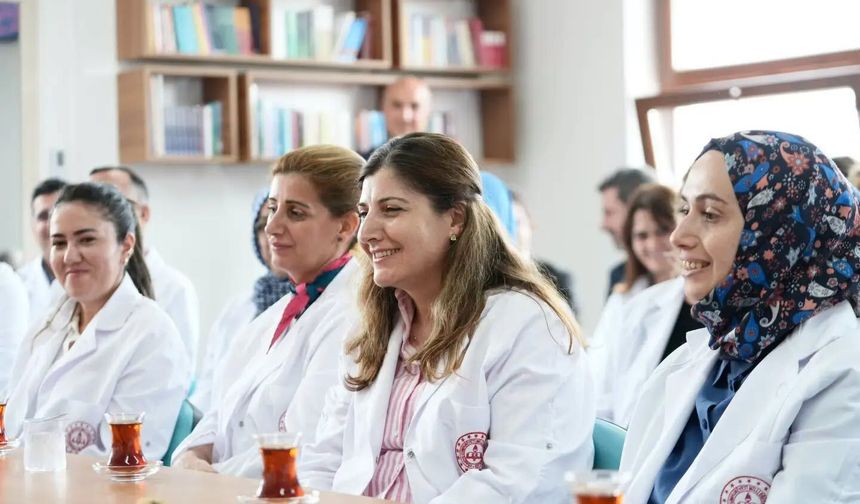 Öğretmenler Günü, Uşak'ta ve diğer illerde bu yıl bayram havasında geçecek