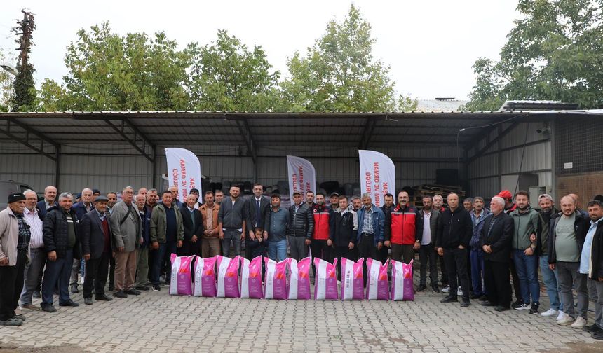 Uşak'ta hayvancılık yapan 392 üreticiye yem bezelyesi tohumu desteği