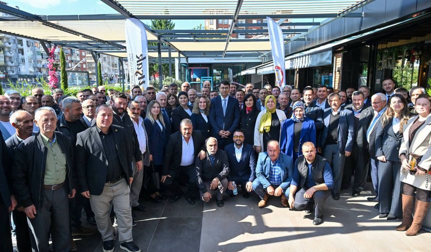 Uşak Valisi Kartal, kentteki muhtarlarla buluştu
