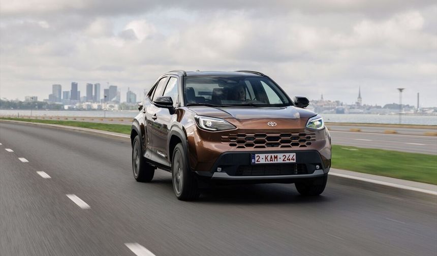 Toyota'nın SUV'u Yaris Cross Hybrid satışa sunuldu